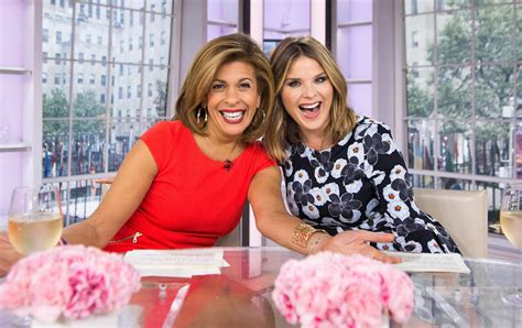 Hoda Kotb And Jenna Bush Hager Weigh Themselves On Live Tv