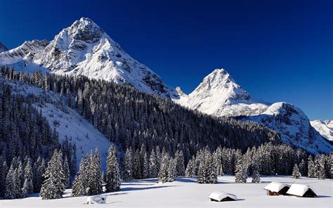 49 Winter Mountain Screensavers And Wallpaper On