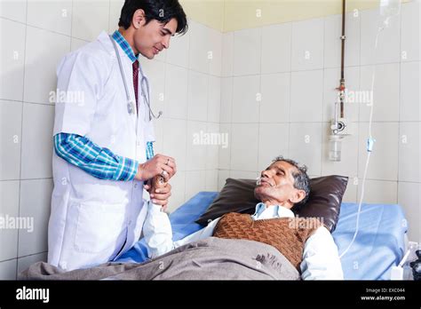 Indian Doctor Hospital Patient Treatment Stock Photo 85086068 Alamy