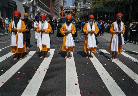 Who Are The Sikhs And What Are Their Beliefs
