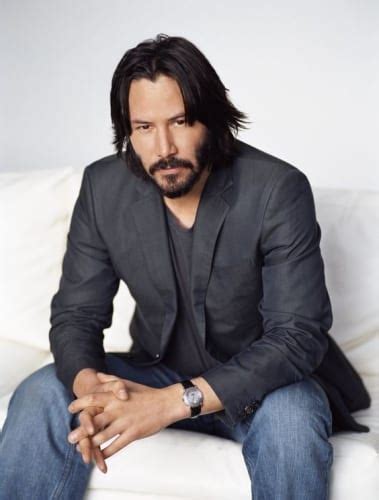 Over ten years after the show ended, jennifer is still considered a style icon. 20 Very Cool Male Celebrities with Long Hair - Men ...