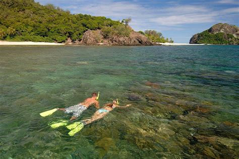 fiji s mamanuca and yasawa islands expedition cruise specialists