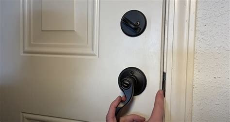 Essential Tips On How To Open A Jammed Door A Expert Guide