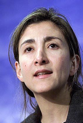 Ingrid betancourt est la fille d'un ancien ministre colombien de l'education et d'une ancienne reine de beauté. Sechs Jahre Geiselhaft: Die Geschichte der Ingrid ...