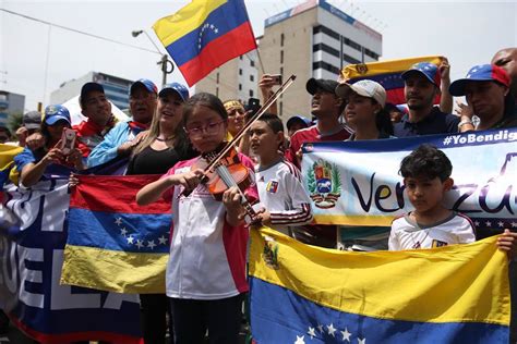 En costa rica el permiso temporal de aprendizaje es una licencia provisional, que se le en todo momento que use el permiso temporal para manejar, tiene que ir acompañado de alguien que tenga. Más de 5.000 venezolanos pidieron Permiso Temporal de ...