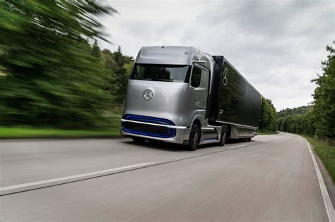 Daimler Stellt Wasserstoff Lkw Vor