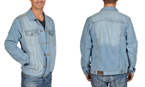 While you'll see it sporadically appear as a trend in glossy mags' men's fall fashion roundups, i'm a. Men's Denim Jacket with Pockets (Size 3X) | Groupon