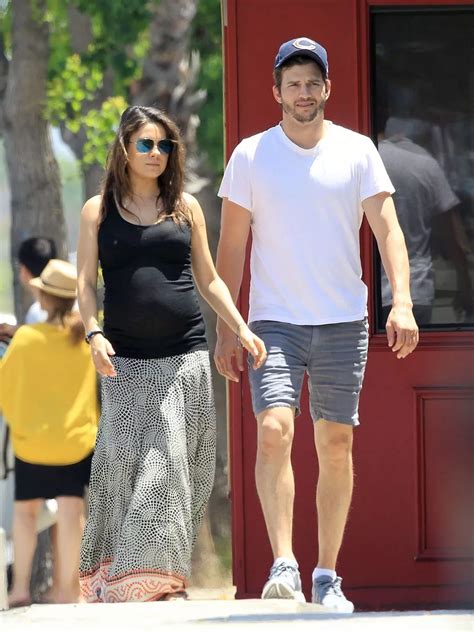 mila kunis and ashton kutcher are now husband and wife mirror online