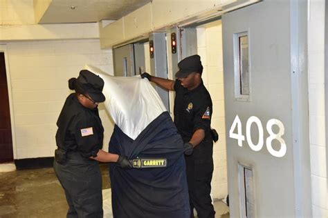 Shakedown Uncovers Contraband At Fulton County Jail Sandy Springs Ga