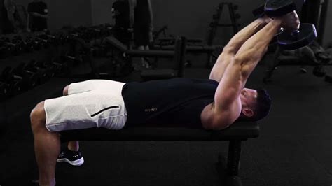 Lying Tricep Extensions For Bigger Arms Superhuman Fitness