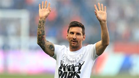 Champions League group stage Messi's PSG face Man City, holders