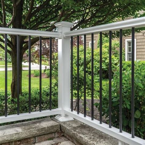 Veranda Traditional 8 Ft X 36 In White Polycomposite Rail Kit With