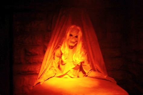 Universal Studios Halloween Horror Nights The Mexican Witch Llorona - La Llorona announced for Halloween Horror Nights 2013 as popular