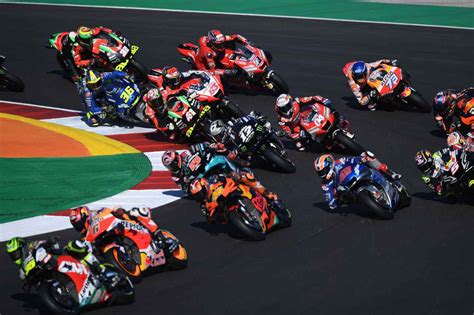Dorna has released a 20 round provisional calendar that runs from march through november of 2021. Calendario Mondiale Motogp 2021 | calendario feb 2021