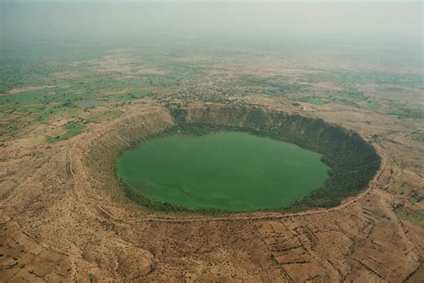 10 Largest Impact Craters On Earth Smashing Tops