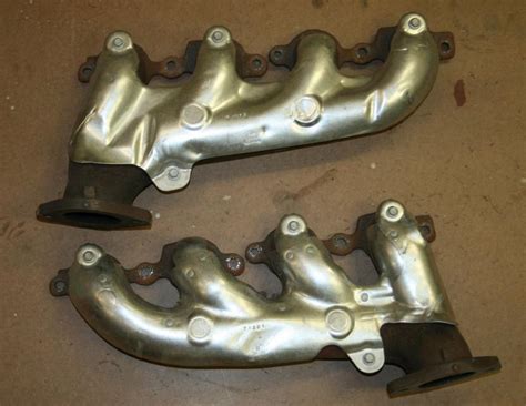 For Sale 2010 Camaro Exhaust Manifold For Ls1 And On Conversion