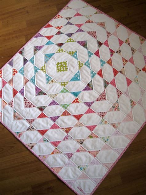 Disappearing Scraps Quilt Pattern Etsy Scrap Quilts Quilting Crafts