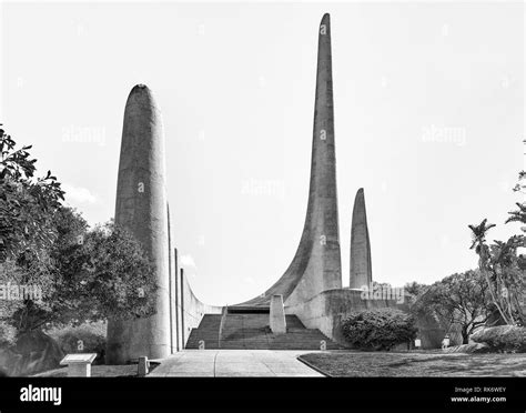 Afrikaans monument and paarl Black and White Stock Photos & Images - Alamy