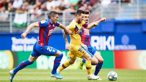 Barcelona vs eibar correct score prediction barcelona dominated in their last 5 h2h matches, as they were victorious 4 times, while they stayed undefeated on one occasion. Barcelona Vs. Eibar / Barcelona Takes Over La Liga Lead ...