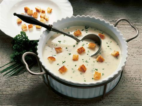 Käsesuppe auf Mecklenburger Art Rezept