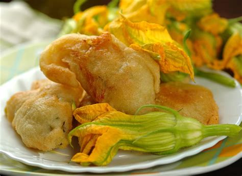 Una ricetta dello chef fabio campoli per preparare delle verdure fritte con incorporate gli albumi nel momento in cui dovrete utilizzare la pastella, montate gli albumi a neve ben. Verdure in pastella - l'idea per preparare e cucinare la ...