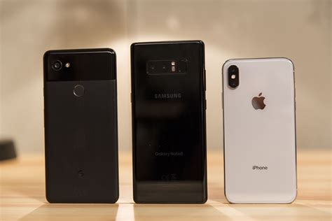 Das iphone x hat die nase vorn. iPhone X vs Note 8, Pixel 2, and V30 is a surprisingly ...