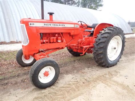 Sold Allis Chalmers D19 Tractors 40 To 99 Hp Tractor Zoom