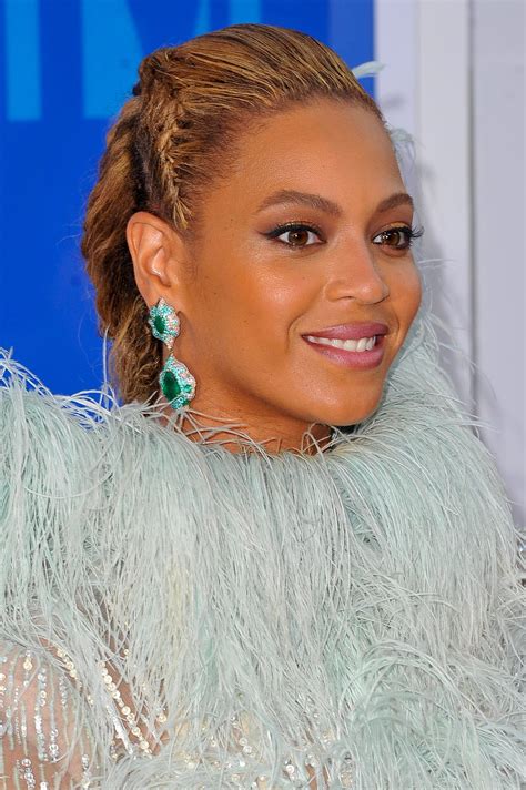 The gift (deluxe edition) album featuring brown skin girl. Beyonce Braid Hairstyles - Essence