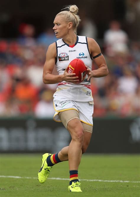 Erin Phillips Drives Crows To Historic Aflw Premiership Au