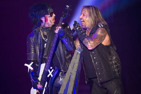 Do Motley Crue Owe Fans an Apology for Reuniting? Roundtable