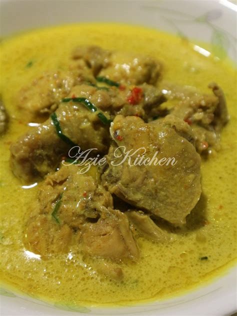 Tuk bagi ayam masak lemak cili api sedap,jangan buang kulit ayam semua.tinggalkan sedikit dan masak sekali. Ayam Masak Lemak Cili Api Yang Sangat Sedap dan Wajib Cuba ...