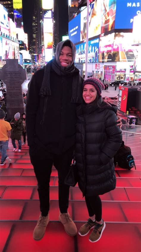 Giannis Antetokounmpo and his girlfriend at Time Square in NYC. | Curvy
