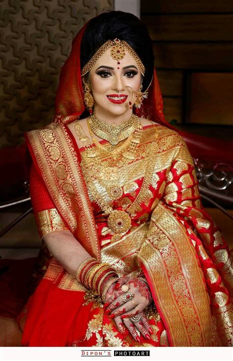 Bengali Bridal Makeup Indian Bridal Lehenga Indian Bridal Fashion Pakistani Bridal Wear