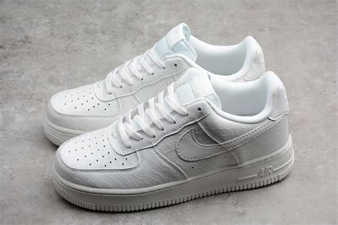 Nike air force 1 '07 skeleton qs men's shoe. Nike Air Force 1 '07 LV8 Croc White/Summit White 718152-106