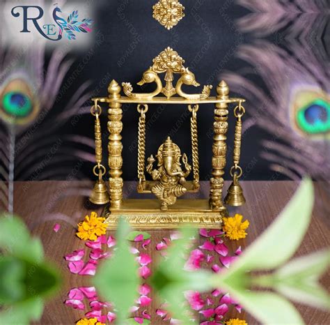 Beautiful Brass Swing Ganesha Royal Entice