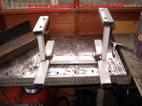 I'm going to be pulling my evo soon and was thinking about building a stand. Engine and trans stands : V-Twin Forum: Harley Davidson Forums