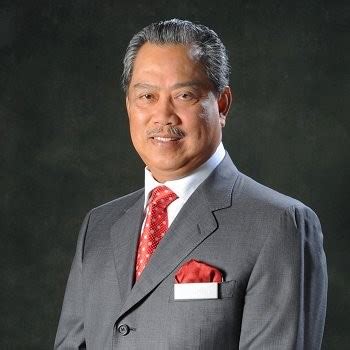 Menarik perhatian ibubapa, murid dan orang ramai kepada peranan penting kaum guru dalam masyarakat. SJKC Kahang: KPM - PERUTUSAN MENTERI PELAJARAN MALAYSIA ...