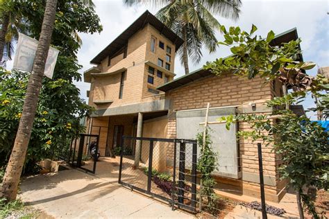 Rekha And Sanjay Residence By Chitra Vishwanath The Eco Home Rtf