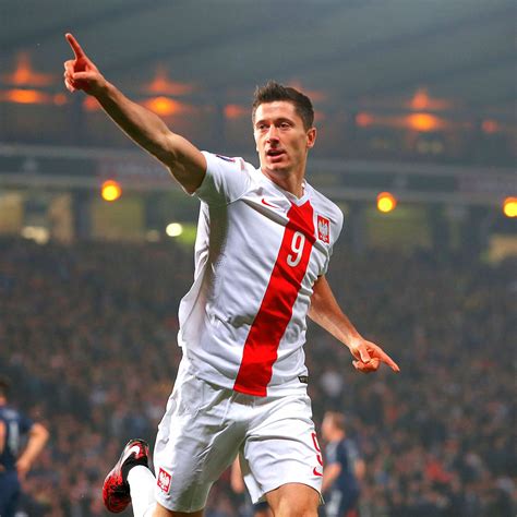 In polen sind wir stolz auf dich«, war auf denen in polnischer sprache zu. Poland's Robert Lewandowski ends Scotland's Euro 2016 ...