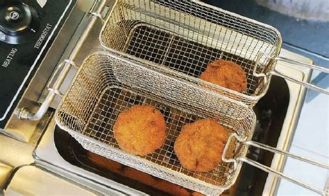Apr 12, 2021 · how to cook frozen crab cakes on the stovetop: How to Cook Frozen Crab Cakes? - Simply Healthy Family