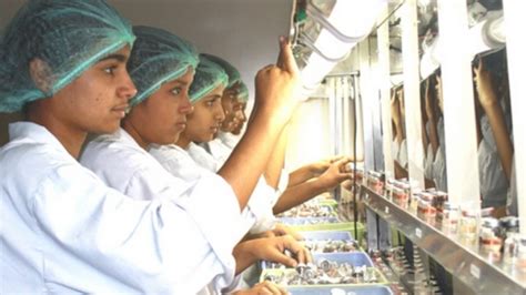 Bharat biotech is an indian biotechnology company, headquartered in hyderabad, india. Bharat Biotech recalls 40,000 vaccine vials to correct ...