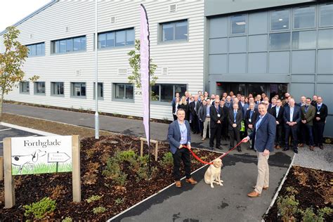 Sw Pet Food Firm Opens New £8million Factory In Devon Devon Contractors