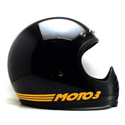 Bell moto 3 original styling • lightweight fiberglass composite shell • 3 shell/3 eps sizes ensure a. Bell Moto3 Helmet 1 | Helmet, Vintage helmet, Bell moto