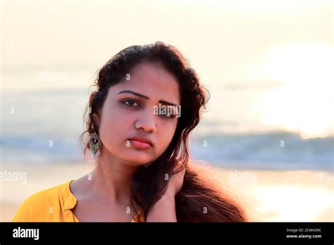 Indian Woman Portrait Closeup Hi Res Stock Photography And Images Alamy