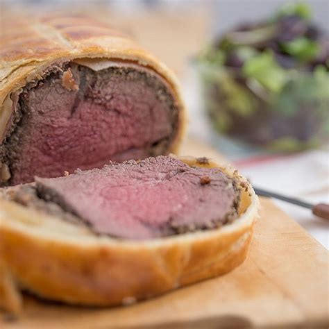 Recette Rôti de boeuf en croûte au madère