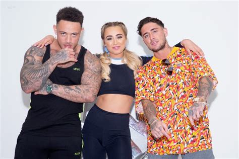 Bear stephen challenge arrested myiclicktv acted girlfriend brother star bunker decided bedrooms cool. Georgia Harrison and Stephen Bear 'left party together after flirting' | OK! Magazine