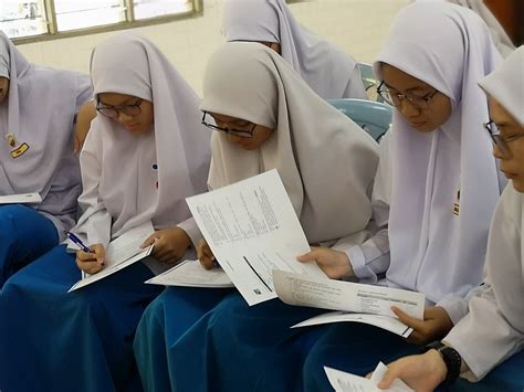 Hilang tekanan aku biler berada disini. 12 Apr 2019 - SMK Seksyen 18, Shah Alam 6 | rptoz ...