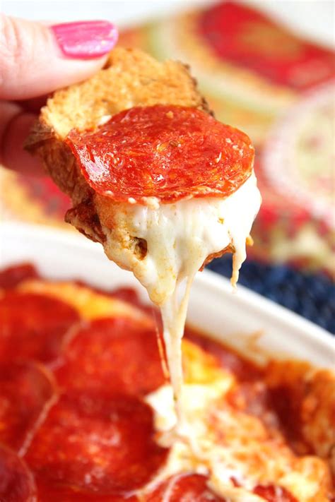Especially sweet sauce for pudding, etc. Pepperoni Pizza Dip - The Suburban Soapbox