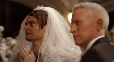 Snl Stefon Marries Anderson Cooper On Bill Haders Last Show Video