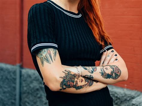 So, figure out how much weight you're trying to lose and do some basic math to figure out how long it. How Long Does It Take For A Small Tattoo To Heal - Best ...